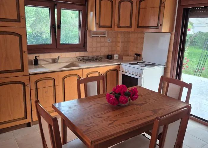 Yota's House 2 בית נופש Nea Kallikrateia