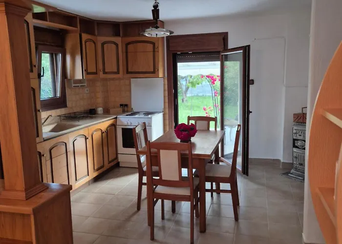 בית נופש Yota's House 2 Nea Kallikrateia