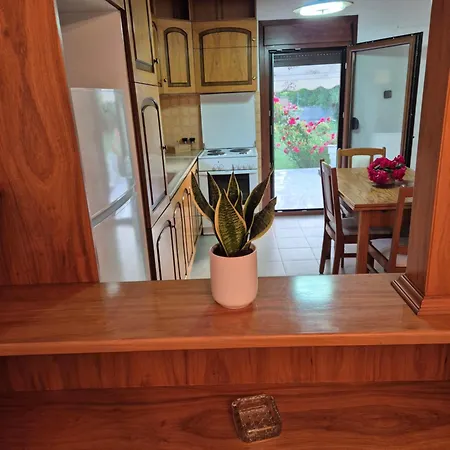 Yota's House 2 * Nea Kallikrateia