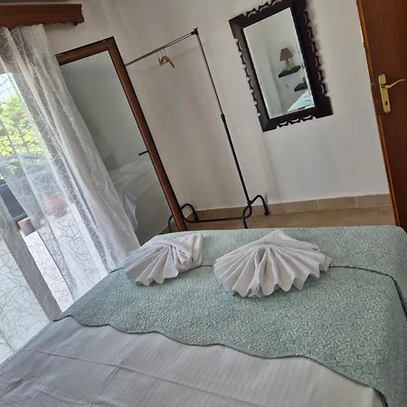 Yota's House 2 Casa de Férias